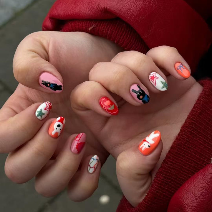 Dekorative Nagelkunst