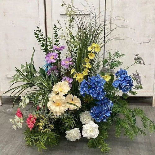 Lush botanische Blumenarrangement
