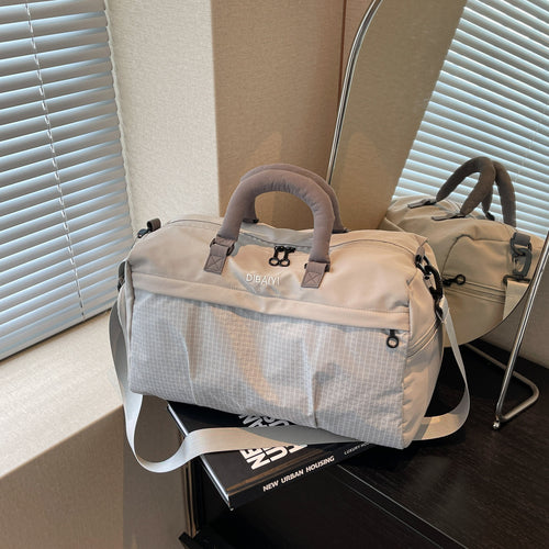 Vielseitiger Fitness- und Reise-Karnz