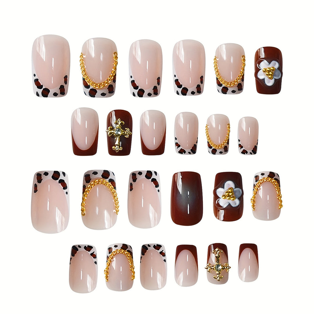Dekorativer Press-On Nagelset Karnz