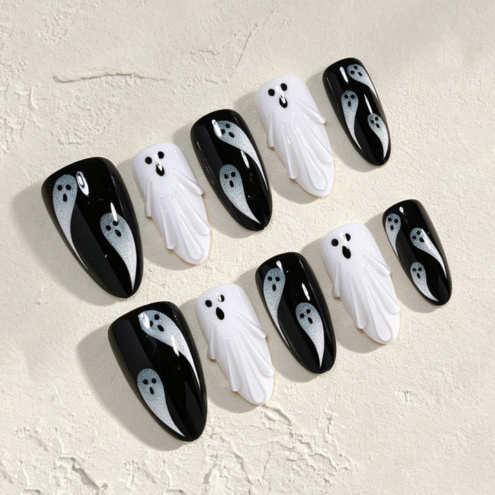 Halloween Geist Nagelkunst Karnz