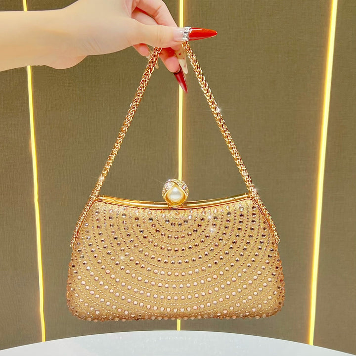 Dekorative mit Kristallen besetzte abendliche Handtasche