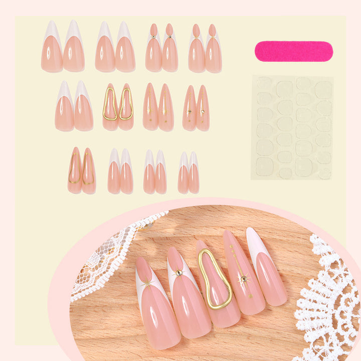 Kunstnagelset mit glamourösen Strass- und dekorativen Elementen Karnz