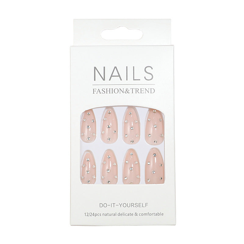 Elegante Nagelkunst Karnz