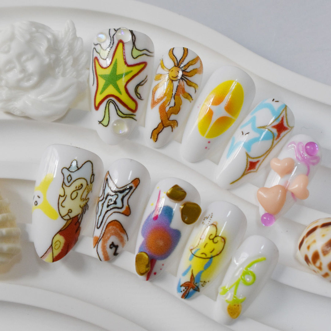 Künstlerisches Nageldesign Karnz