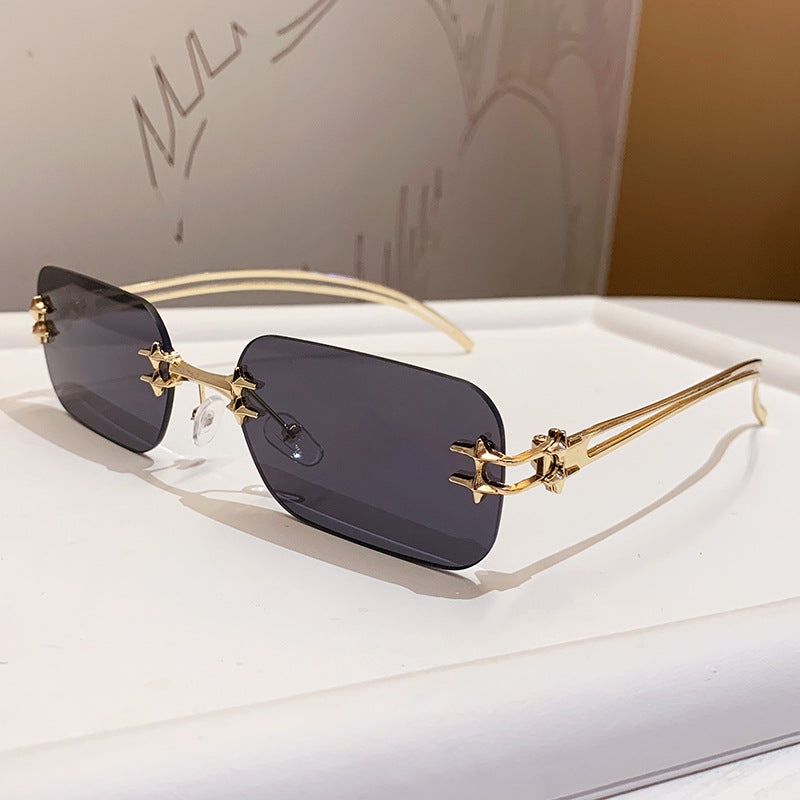 Damen filigrane Brille Karnz