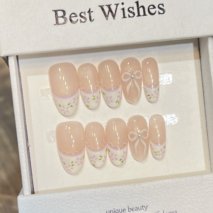 Elegantes wiederverwendbares Press-On-Nagelkunstset
