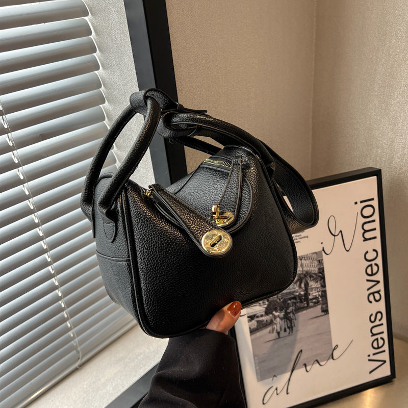 Strukturierte Lederhandtasche Karnz