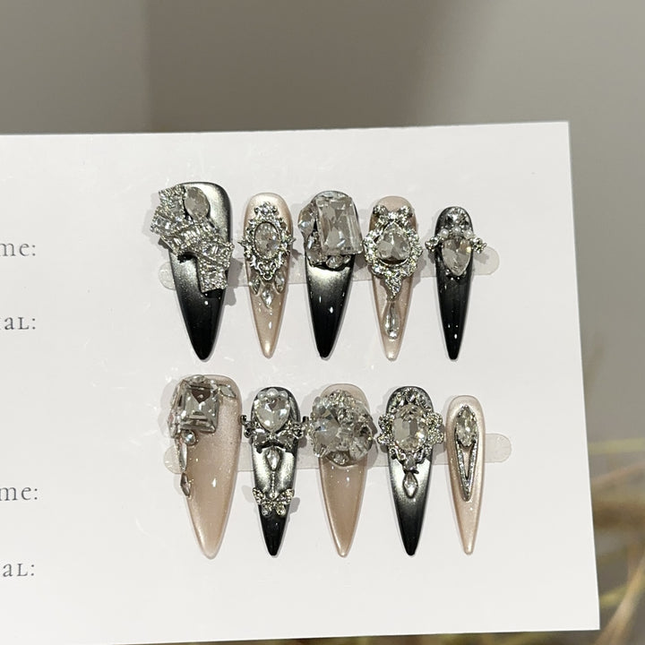 Premium Dekorative Press-On Nagelset