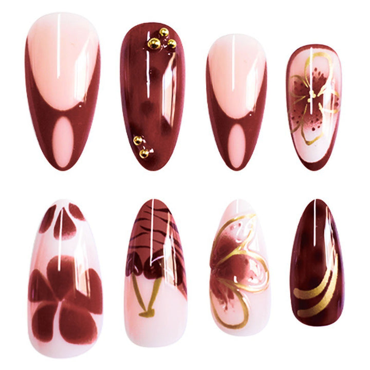 Künstlerische 3D-Nagelerweiterungen Karnz