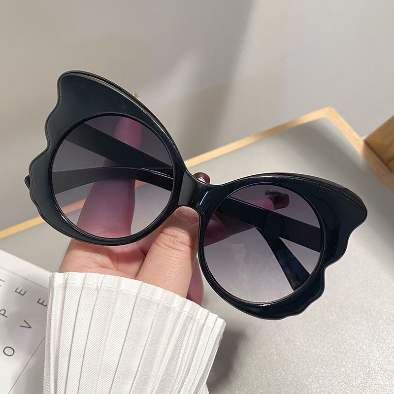 Damen Cat-Eye Sonnenbrille mit einzigartiger Rahmenführung und UV-Schutz Karnz