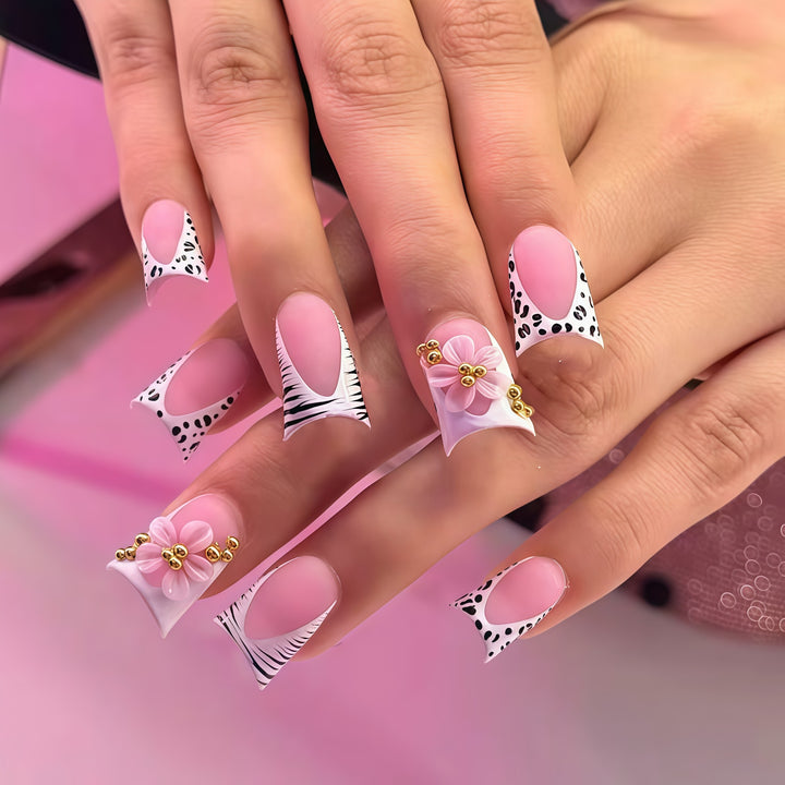 Floral Glam Press-On Nail Extensions Karnz