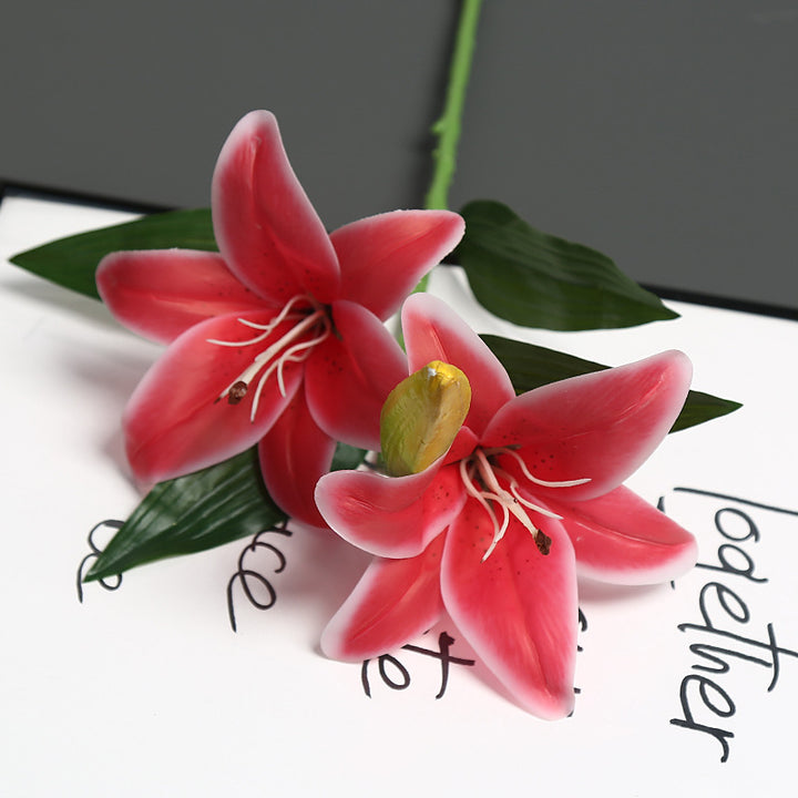 Lebensnahe Künstliche Blumenanordnung