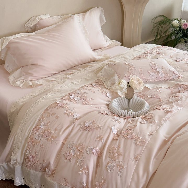 besticktes Luxus-Bettwäsche-Set aus Baumwollsatin mit Spitzenbordüre