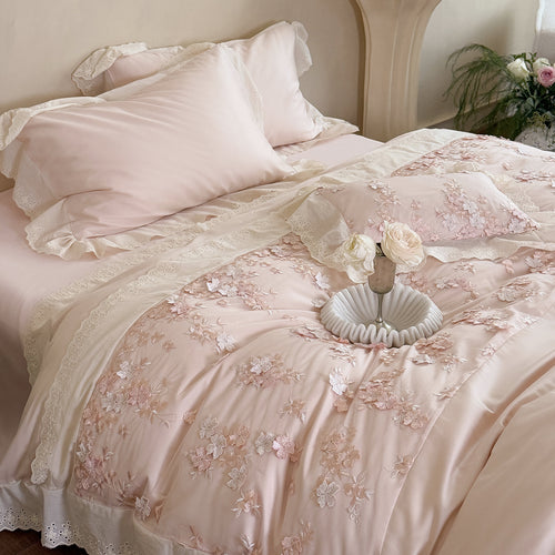 besticktes Luxus-Bettwäsche-Set aus Baumwollsatin mit Spitzenbordüre