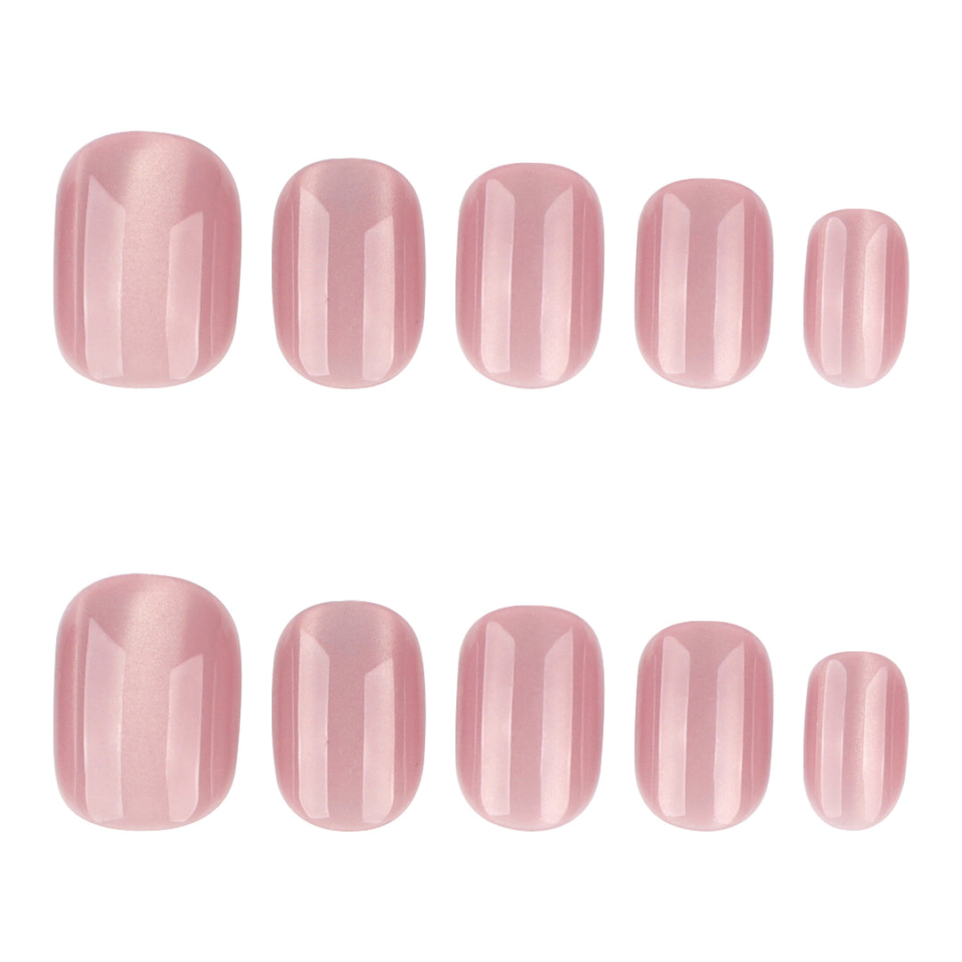 Elegante Nagelkunst mit Hochglanz-Finish Karnz