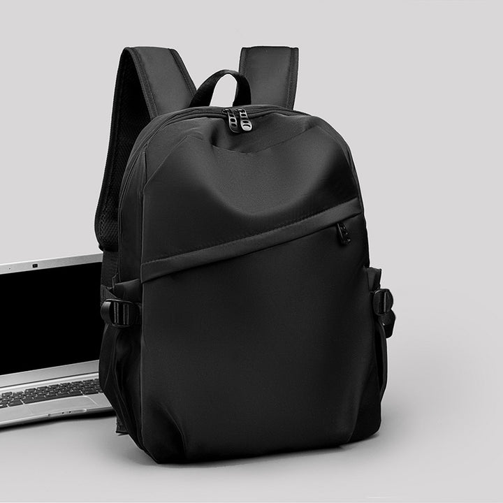 Vielseitiger Reiserrucksack Karnz