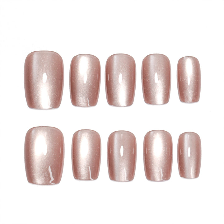 Künstliche Nagelverlängerungen mit glänzendem Finish Karnz