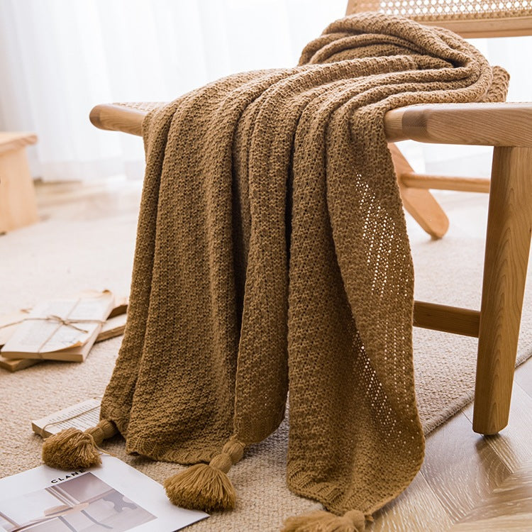 Strukturierte Strickwurfdecke