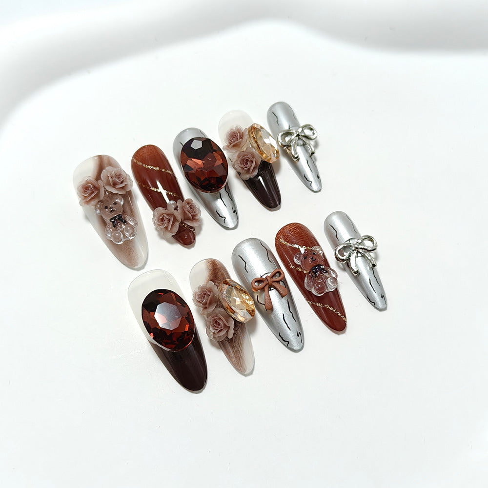 Kunstnagelset Karnz