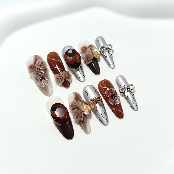 Kunstnagelset Karnz