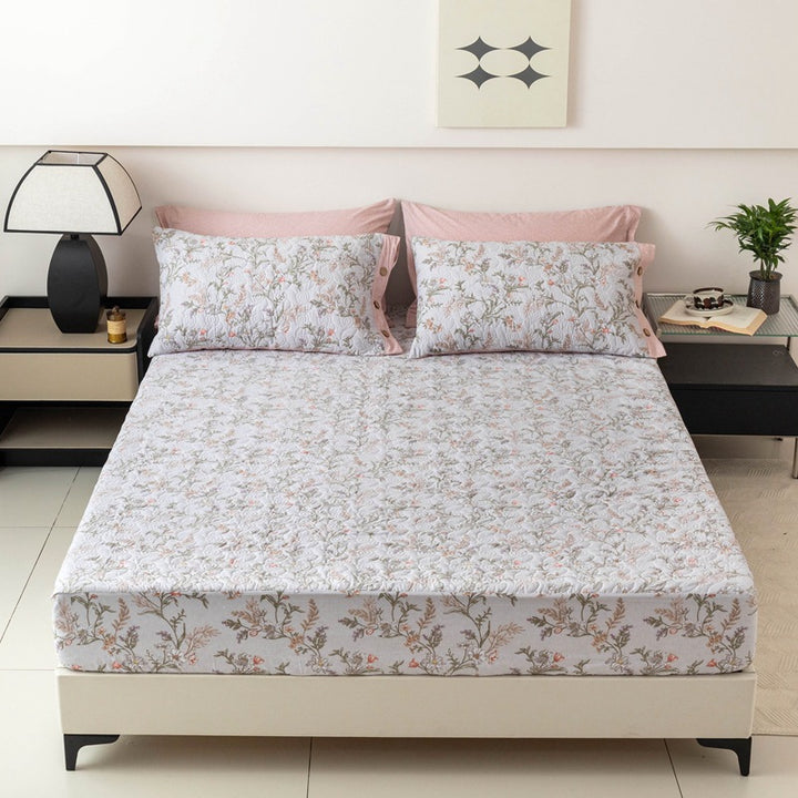 Gepolsterte Bettlaken und Kissenbezug Set mit botanischem Druck