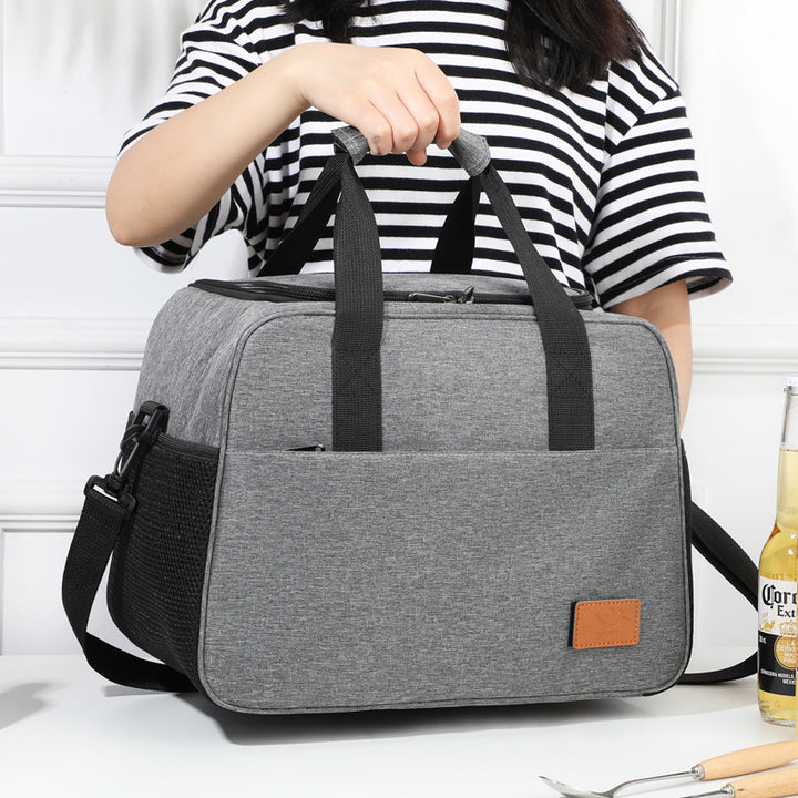 Isolierte Lunch-Tasche