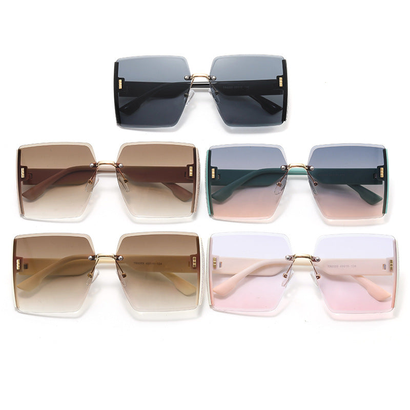 Damen Oversized Glamour Sonnenbrille Karnz