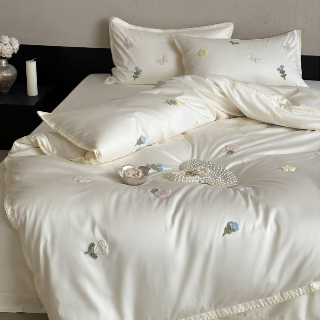 Chenille Applizierte Satin Bettbezug Set mit Handgestickten Blumenmotiven