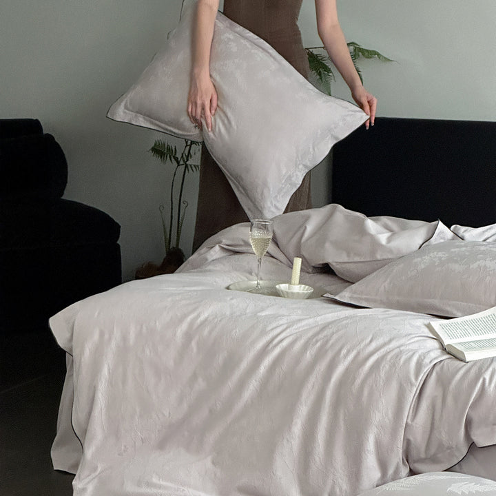 Luxuriöse jacquard-geprägte Baumwollsatin-Bettwäschegarnitur mit feiner Paspelierung