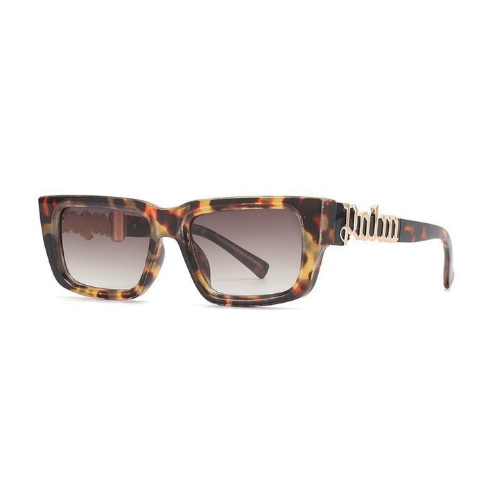 Damen modische Sonnenbrille mit markantem Design Karnz
