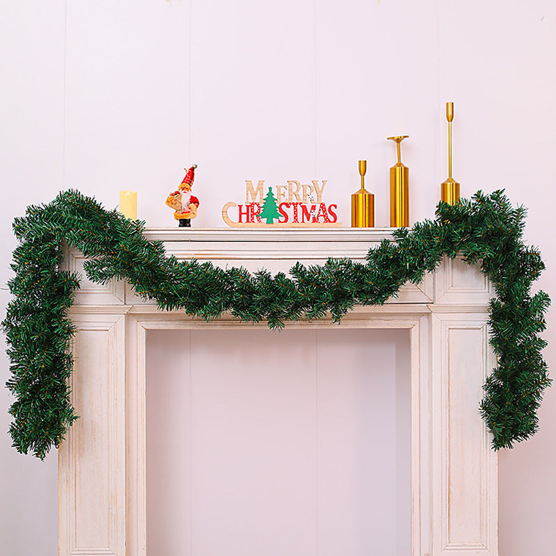 Weihnachtskranz aus Kunststoff Karnz