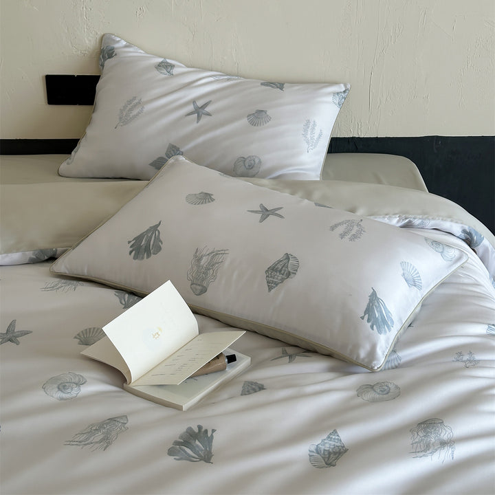 Luxuriöses Satin-Bettwäsche-Set mit floralem Aquarellprint, Volantkanten und Wendefunktion