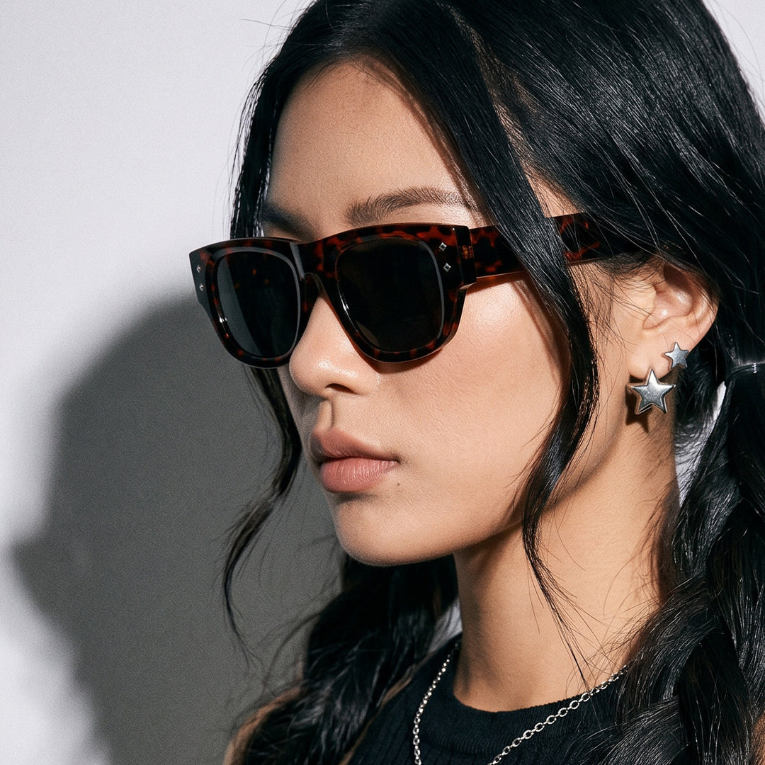 Damen modische Sonnenbrille im trendigen Rechteck-Design Karnz
