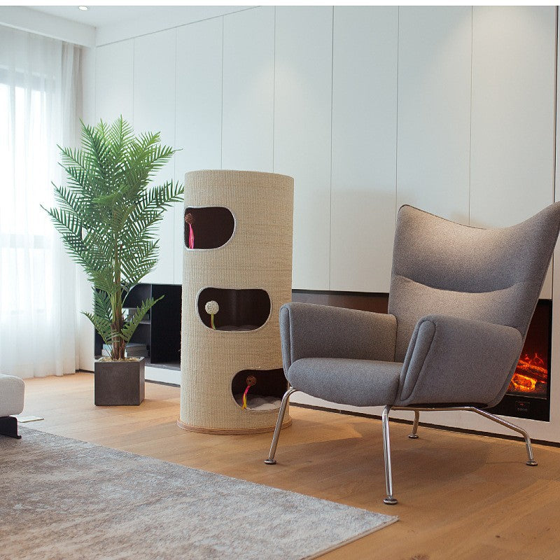 Hochwertiger Katzenbaum mit Spielstation Karnz
