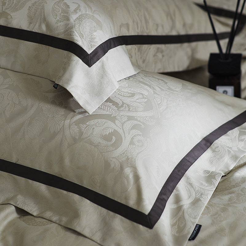 Luxuriöses Satin-Bettwäsche-Set mit Jacquard-Blumenmuster und verdecktem Reißverschluss