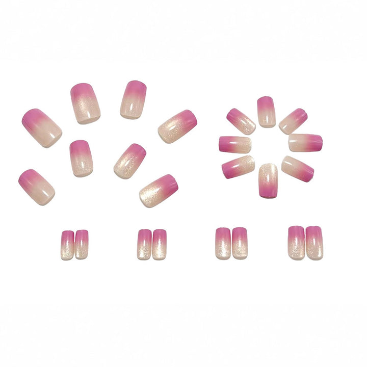 Glänzende Nagelverlängerungen mit Ombre-Effekt Karnz