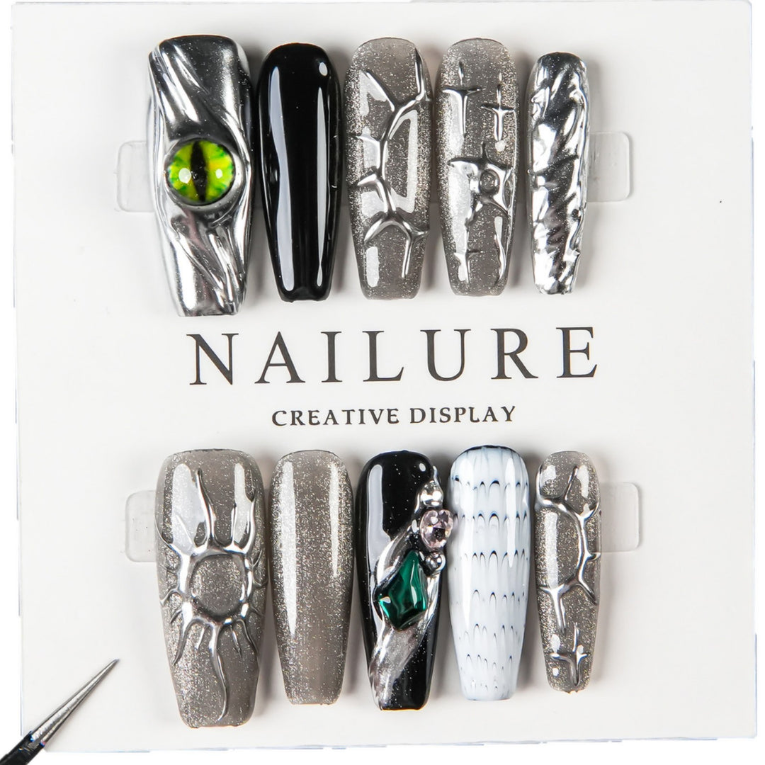Kreatives Kunst Press-On Nagel Set mit einzigartigen Texturen