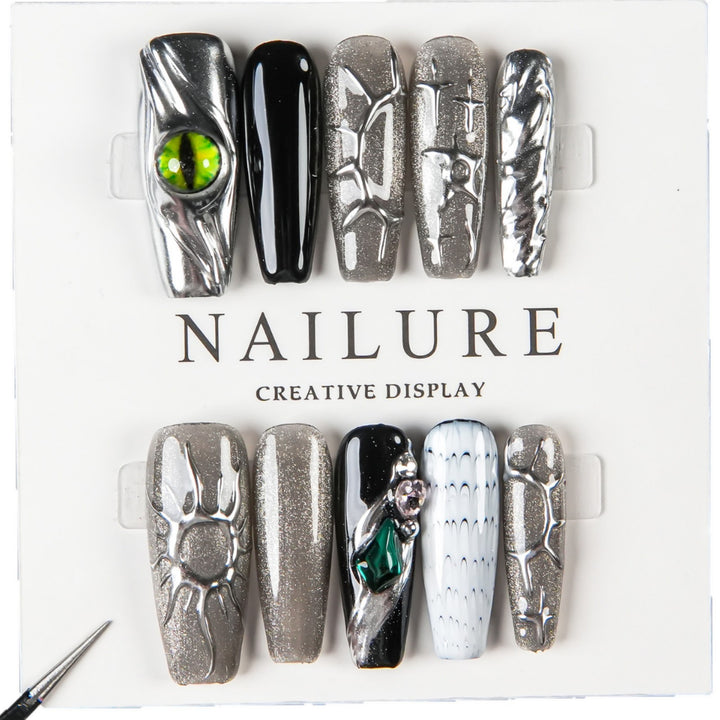 Kreatives Kunst Press-On Nagel Set mit einzigartigen Texturen