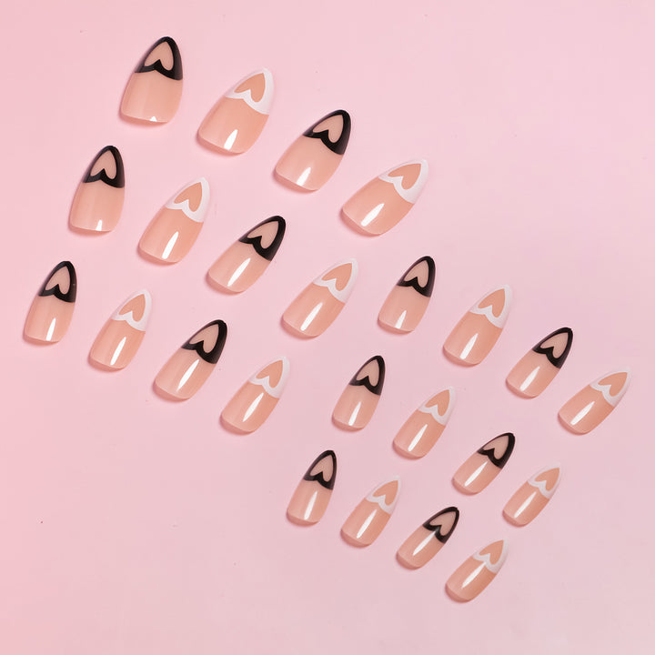 Dekorative Nageltips Karnz