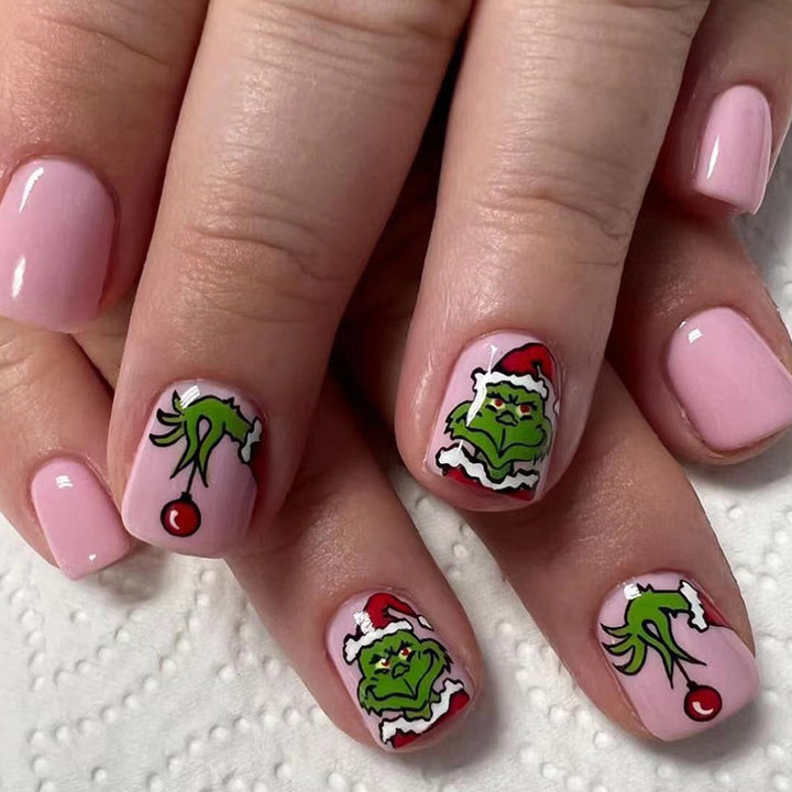 Künstlerische winterliche Nail Art Karnz