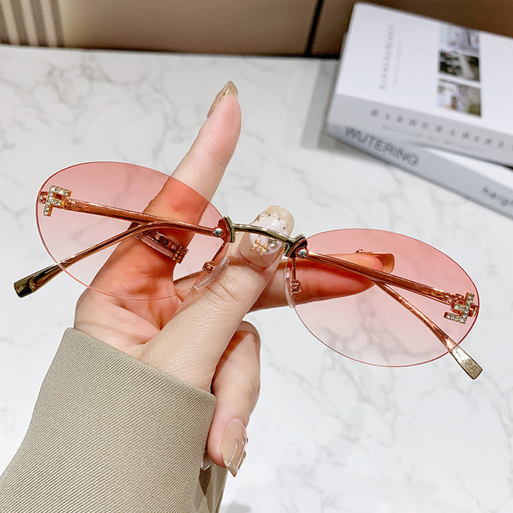 Damen Modische Sonnenbrille mit innovativem Design und komfortablem Rahmen Karnz