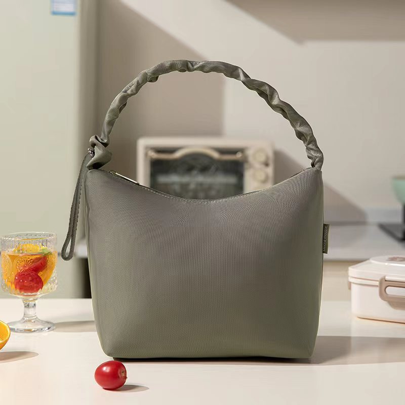Stylische Schultertasche