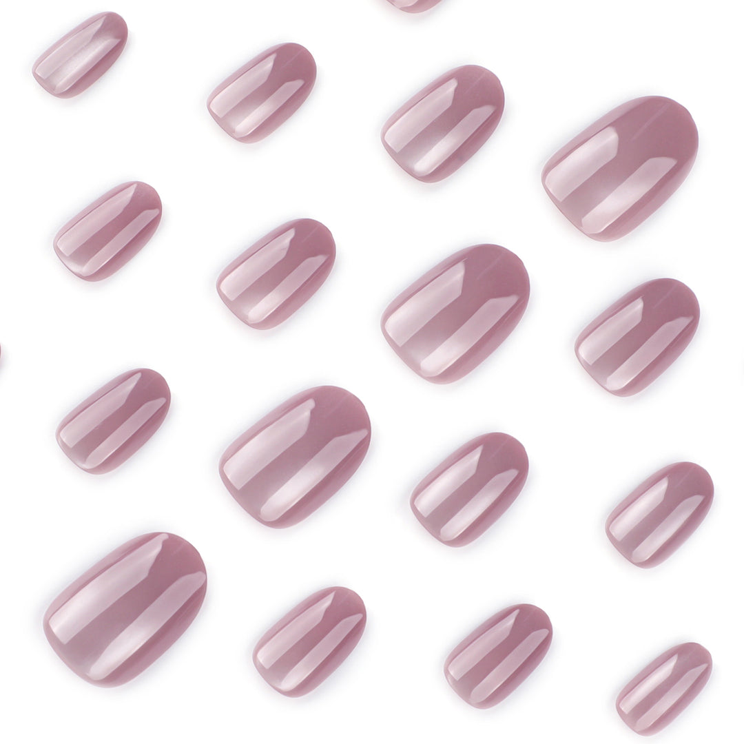 Elegante Nagelkunst mit Schimmerndem Ombre-Effekt Karnz