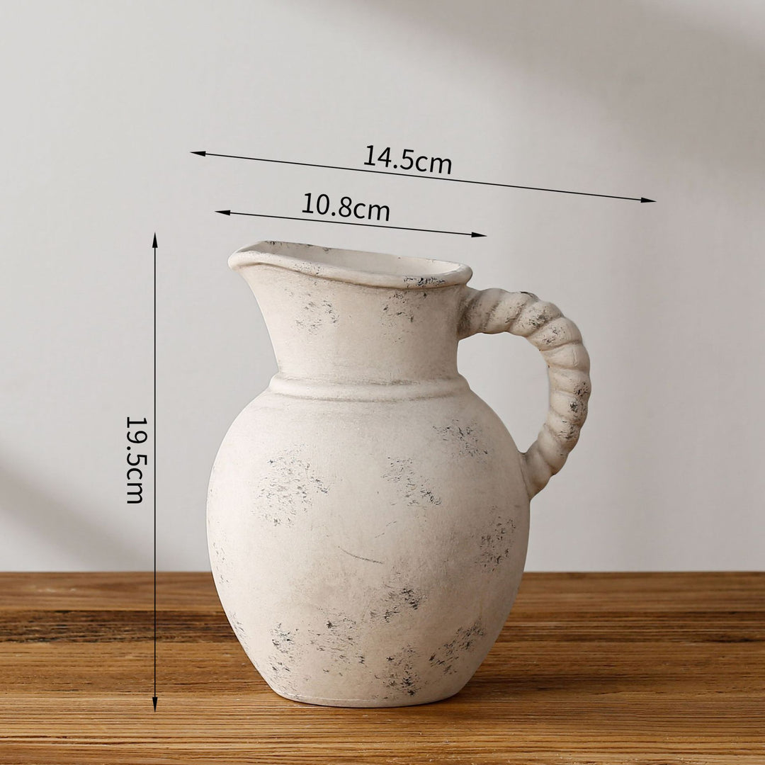 Elegante und Rustikale Keramikkaraffe Karnz