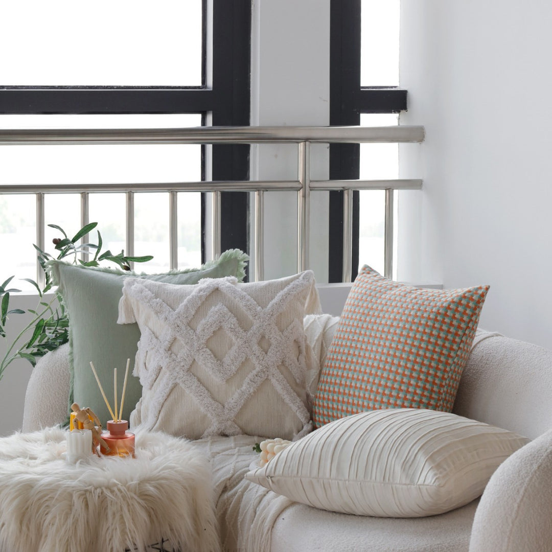 Quadratischer Kissenbezug im Boho‑Stil mit 3D‑Tufting, Quasten und weicher Baumwollstruktur Karnz