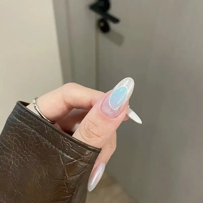 Elegante Trendige Nagelkunstverlängerungen