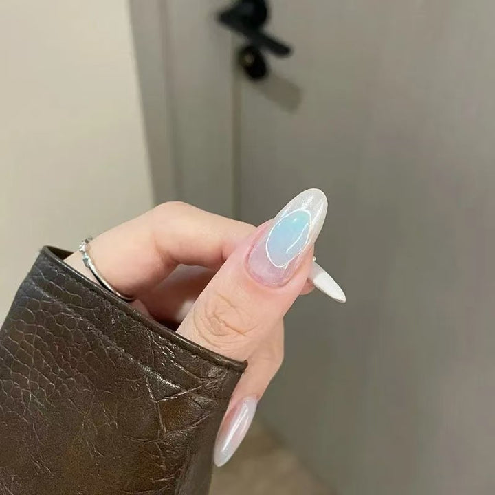 Elegante Trendige Nagelkunstverlängerungen