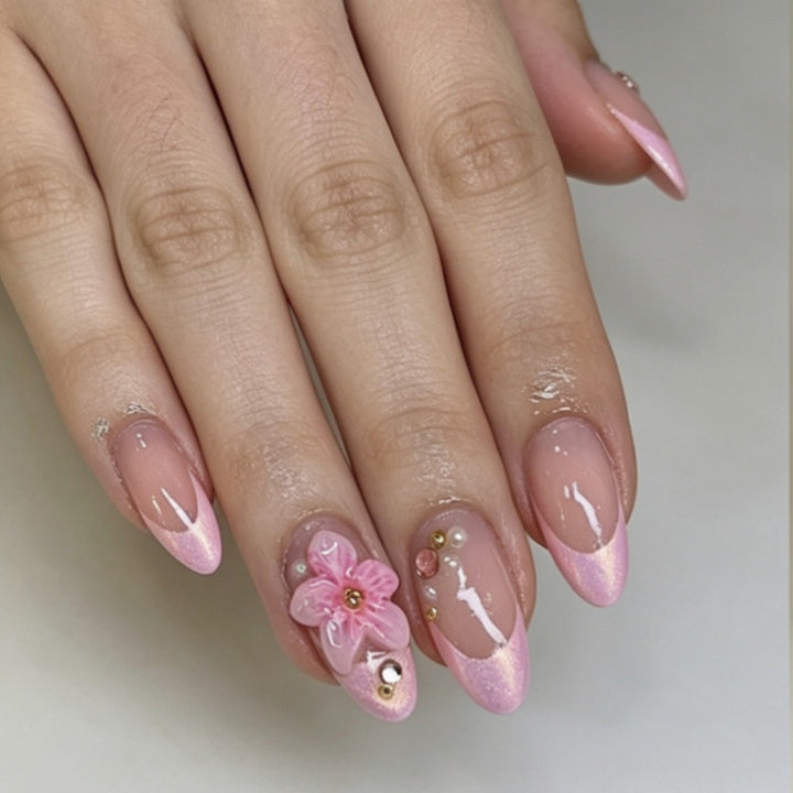 Florale Verzierungen Press-On Nagelkunst Set Karnz