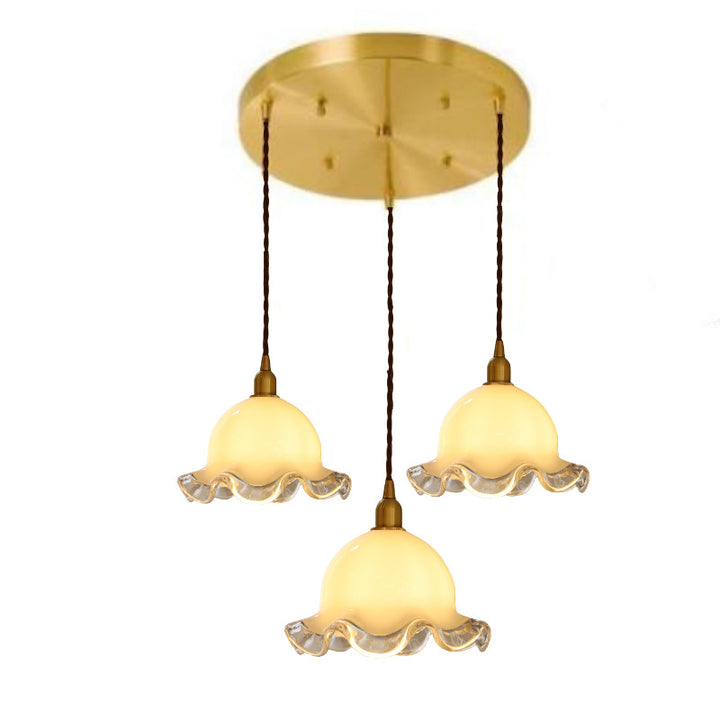 Elegante Drei-Lampen Pendelleuchte